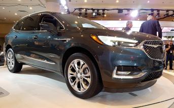 buickenclave201821.jpg
