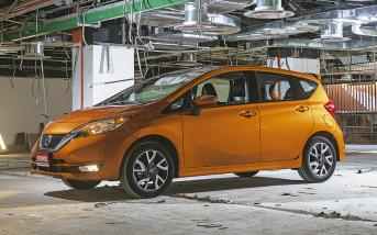 nissannote03.jpg