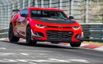 chevroletcamarozl11lenurburgring00.jpg