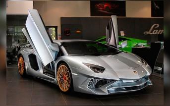 lamborghiniaventadorsvfinale02.jpg