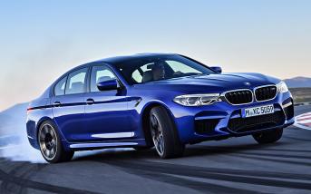 bmwm5201801.jpg