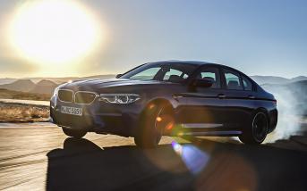 bmwm5201807.jpg