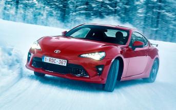toyotagt86201701.jpg