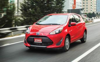 toyotapriusc01.jpg