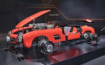 mercedesbenz300slgullwingpiezas01.jpg