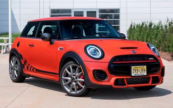 minijcwinternationalorangeedition201901.jpg
