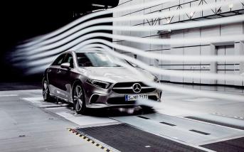 mercedes-benzaclasssedanteaser00.jpg