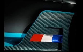 bugattichirondivoteaser3.jpg