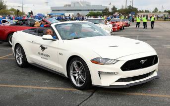 fordmustang10millones01.jpg