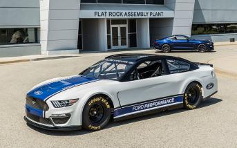 fordmustangnascar201901.jpg