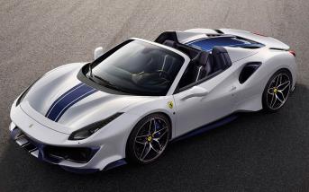 ferrari488pistaspider201901.jpg