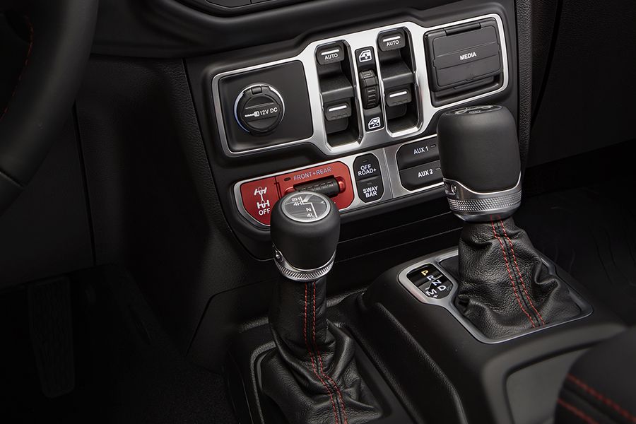 2020 Jeep® Gladiator – interior