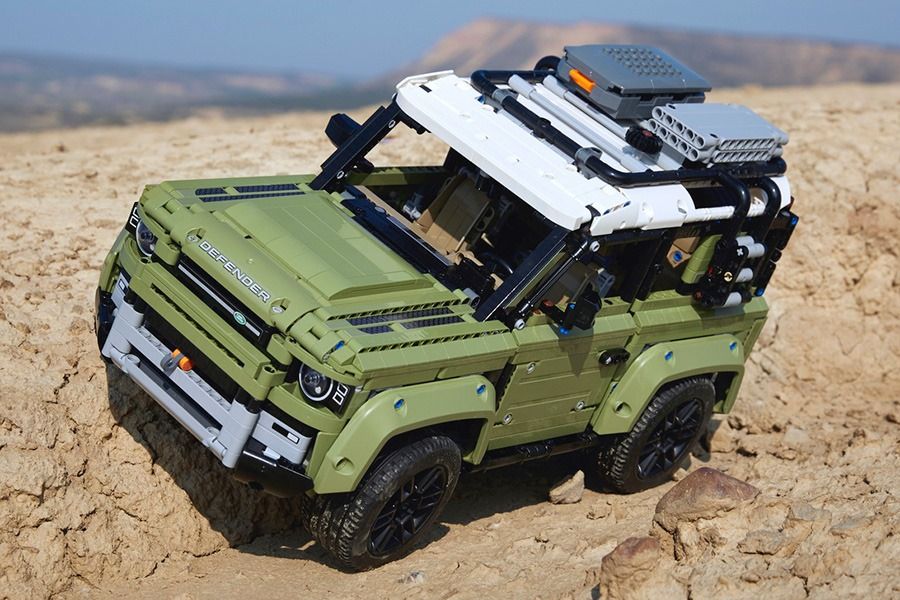 Land Rover Defender LEGO Technic, para conquistar pequeños terrenos