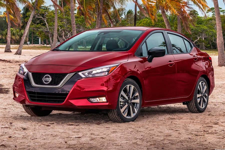 Nissan Versa 2020 y rivales en México