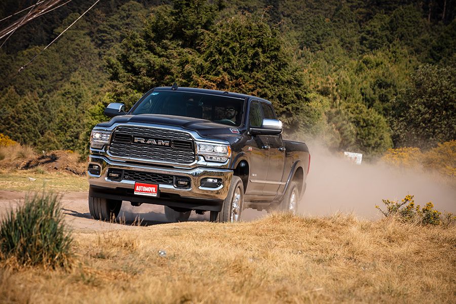 RAM-2500-HD-APERTURA-1