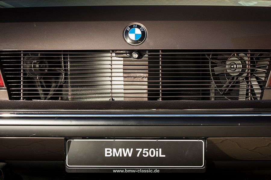 92a54939-bmw-v16-goldfisch-prototype-4