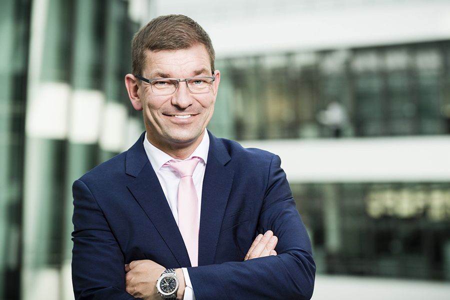 markusduesmann3
