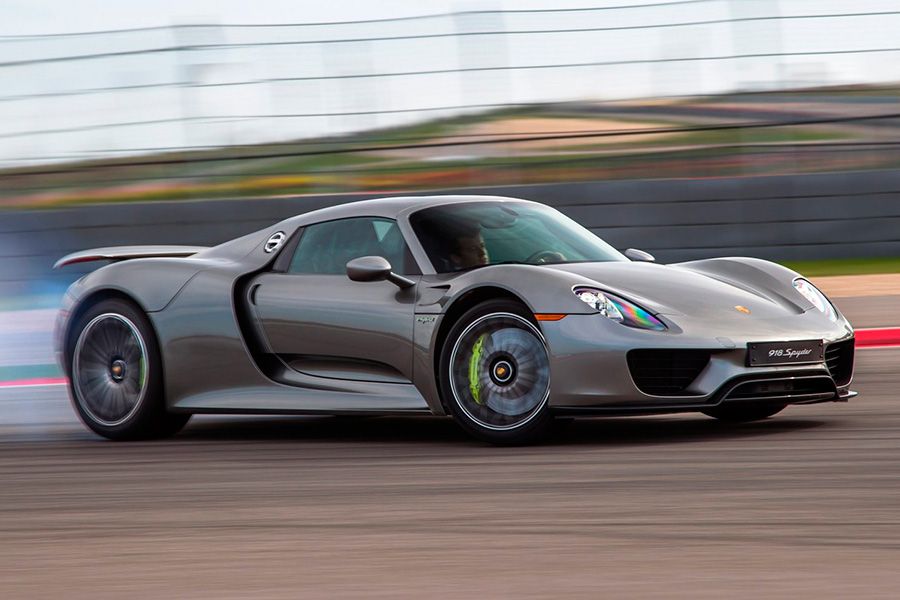 Porsche 918 Spyder 