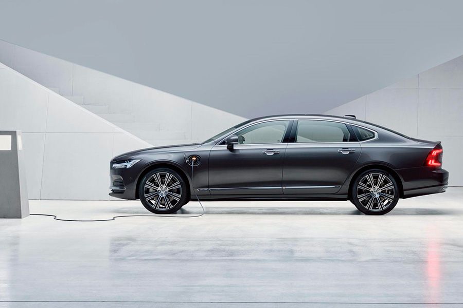 Volvo S90 Recharge PHEV 2021.