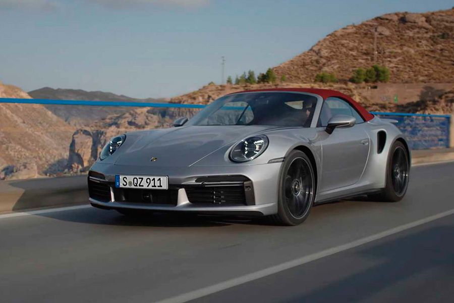 Porsche 911 Turbo S 2021 video