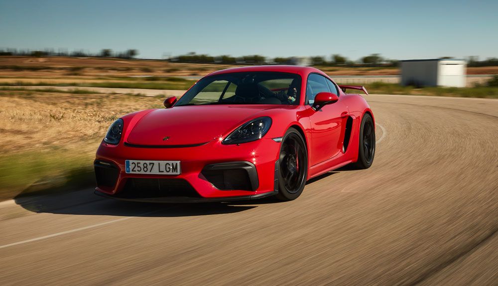 Porsche 718 Cayman GT4