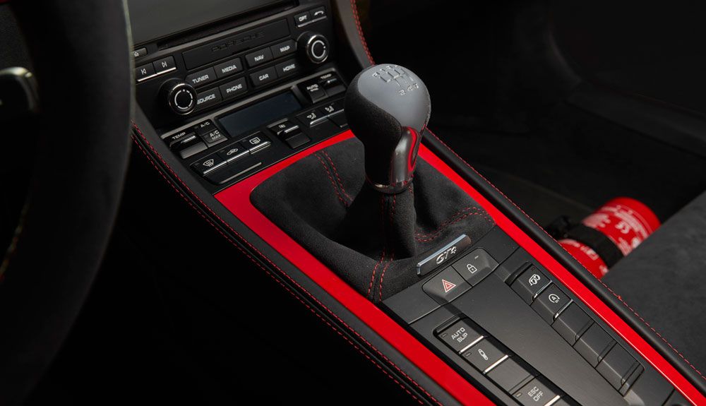 Porsche 718 Cayman GT4
