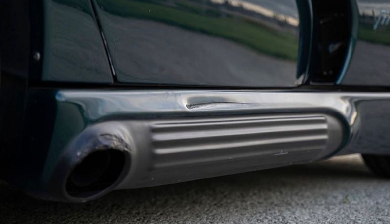 dodge-viper-hennessey-550-venom-1995-escape