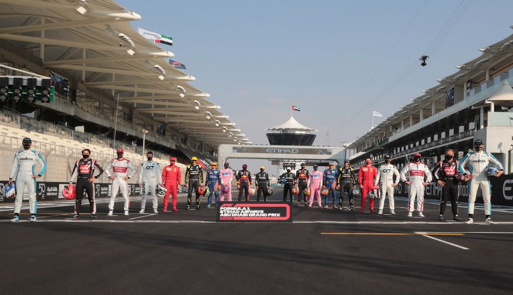 Así posaron todos los pilotos que participaron en la última prueba de 2020