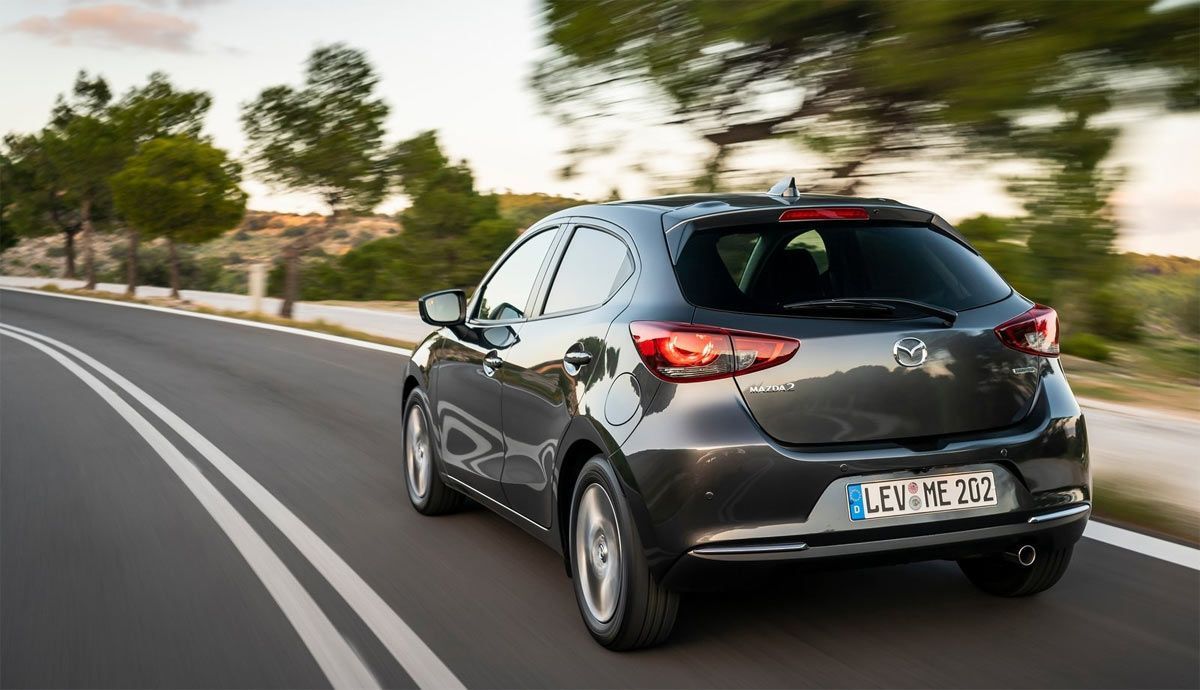 Mazda 2 apoyo