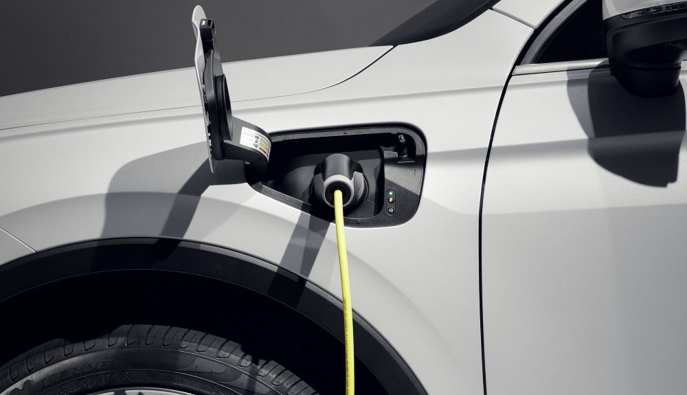 VW Tiguan eHybrid 2021