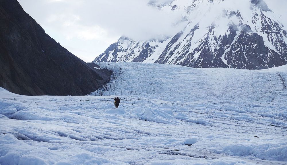 El Karakorum es el área con más glaciares de la Tierra fuera de los dominios polares.