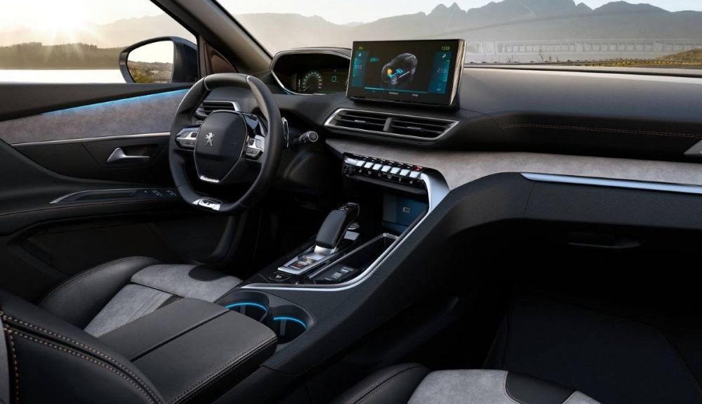 El aspecto del interior del Peugeot 308 2021 a medio camino entre el 508 y el 3008