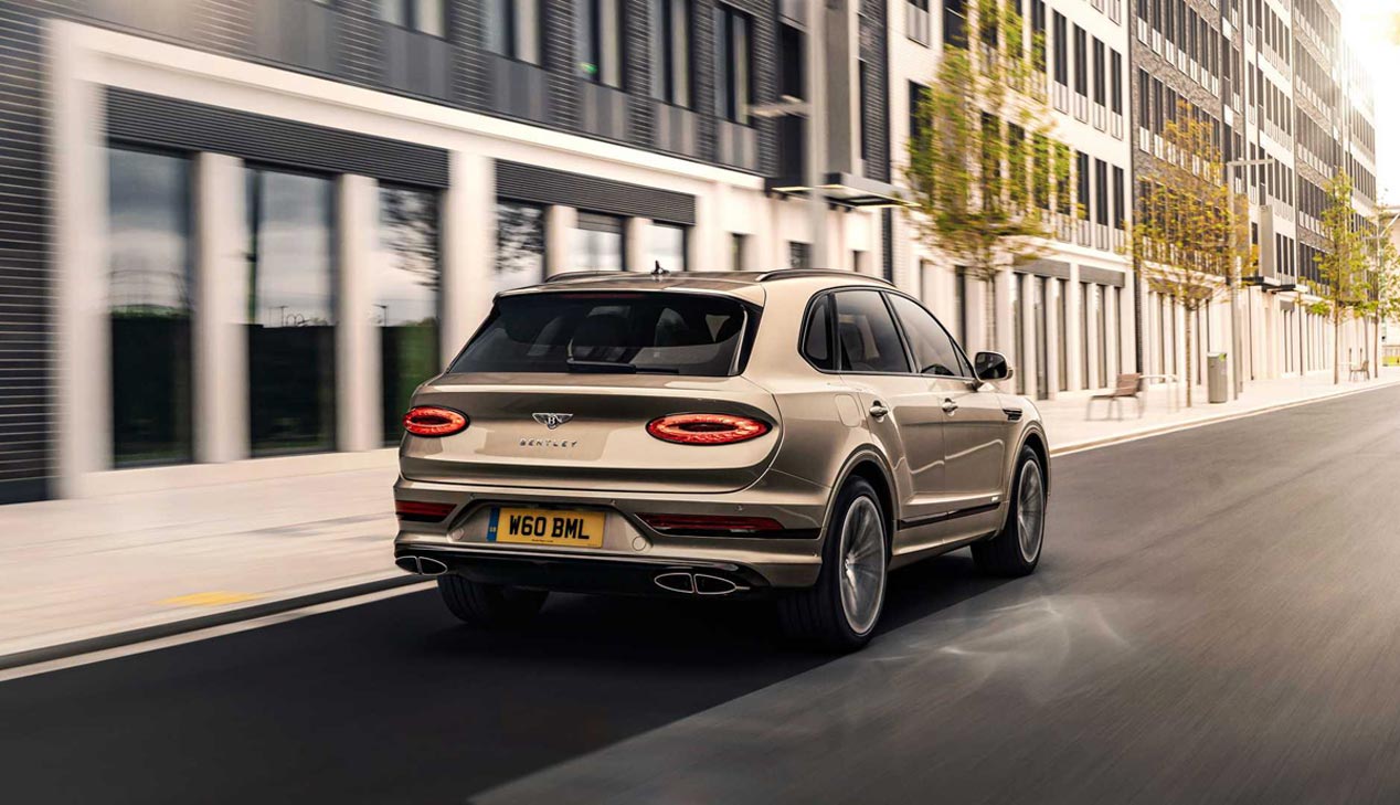Bentley Bentayga Hybrid 2021.
