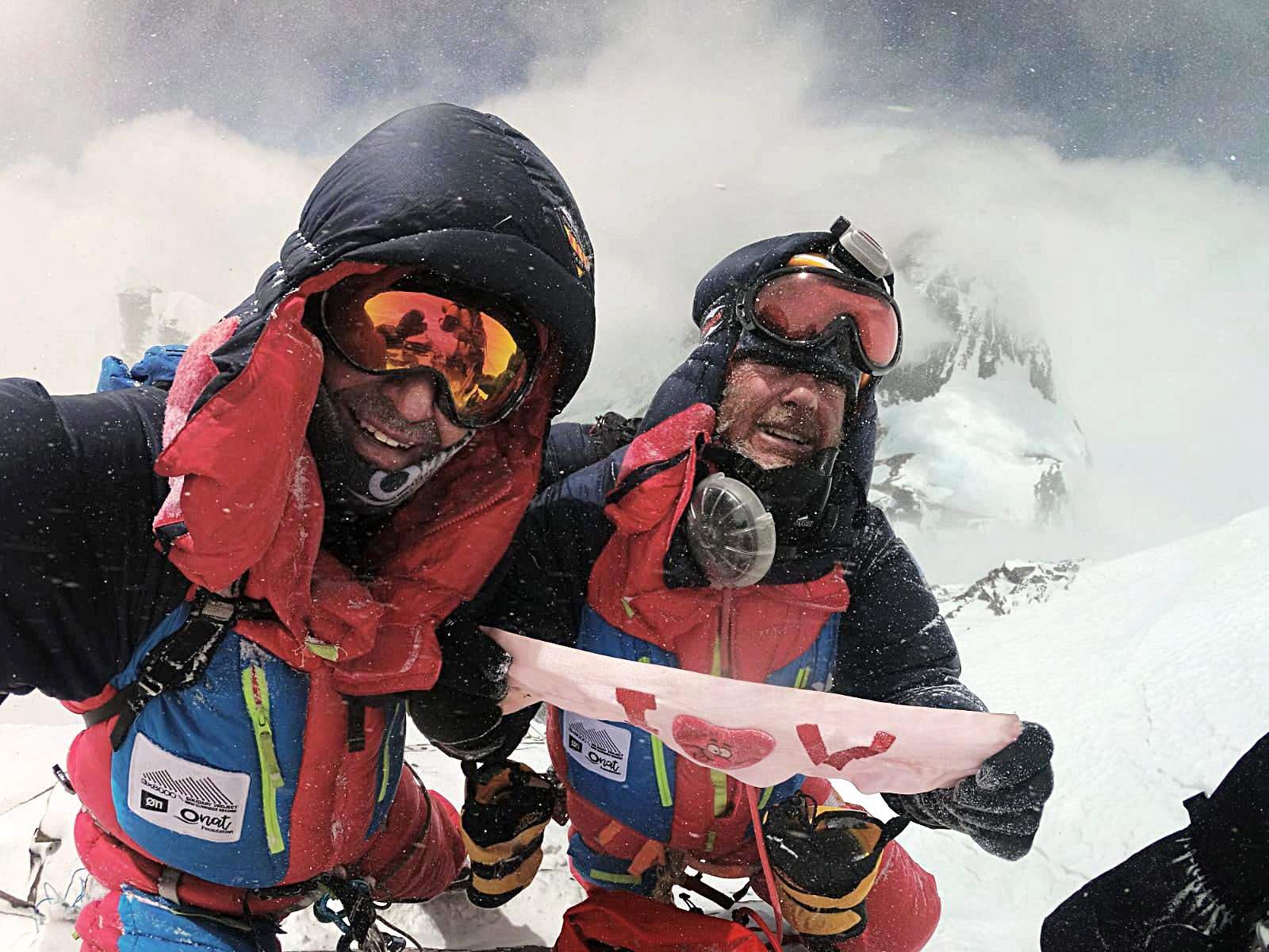 Sergi Mingote y Carlos Garranzo en la cumbre del Lhotse.