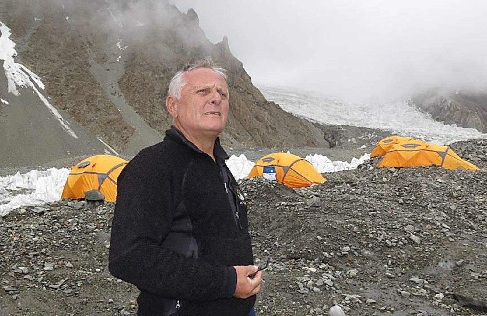 Agostino Da Polenza en el Campo Base del K2.