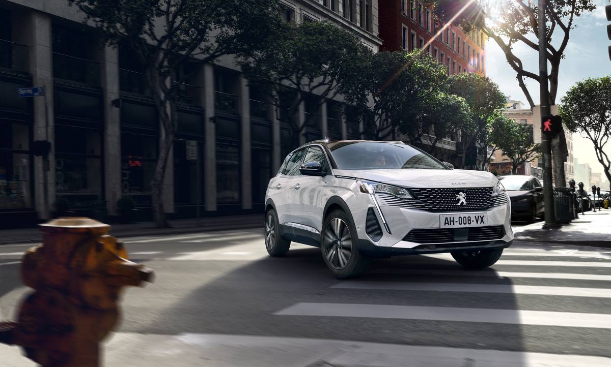 Imagen de la actualización del Peugeot 3008 2021