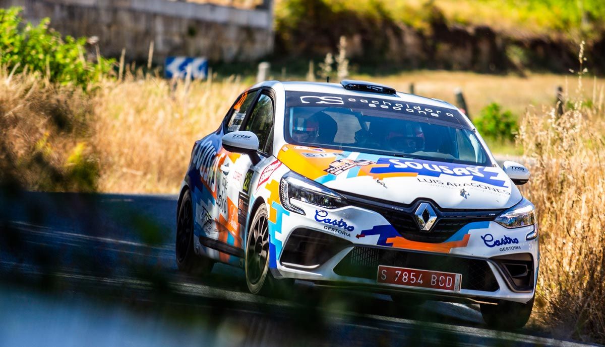 El Renault Clio RSR, convertido en su versión para los rallyes, el Clio Rally5.