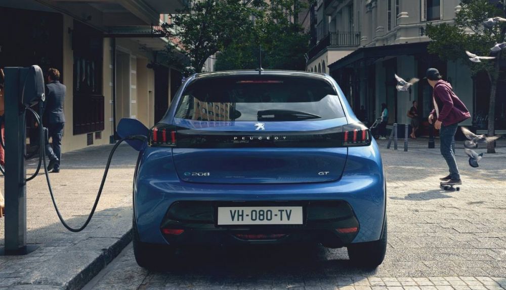 Imagen del actual Peugeot e 208 Imagen del actual Peugeot e 208