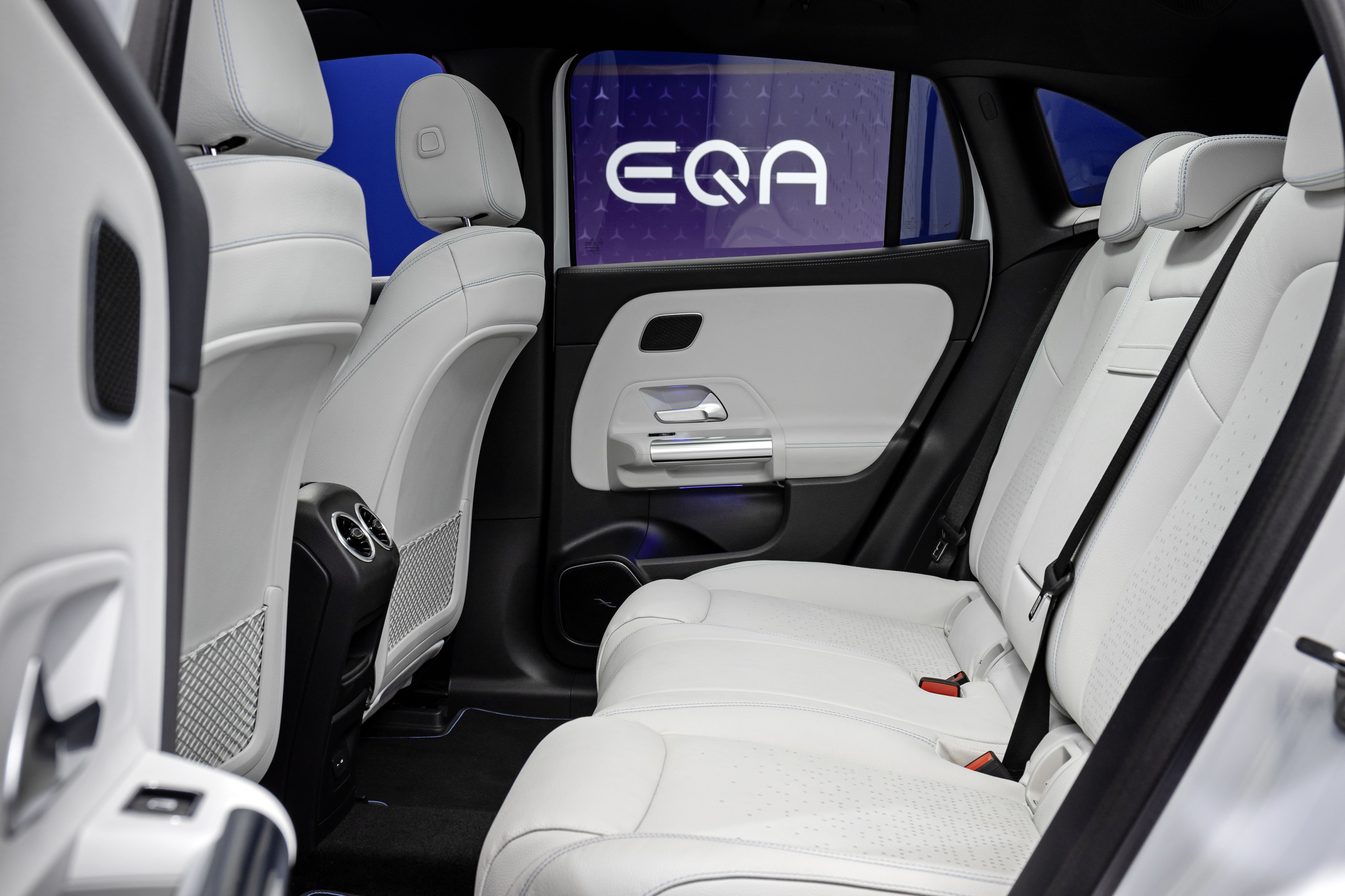 Mercedes EQA 250 2021
