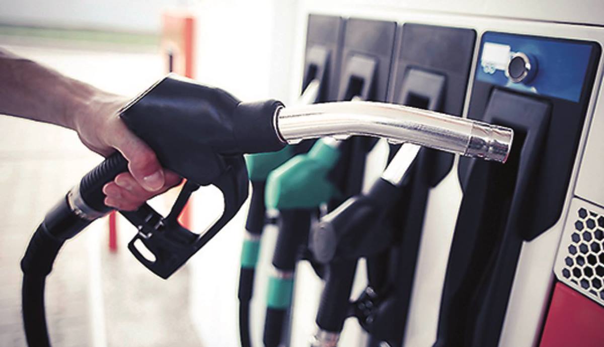 Averías que puede tener tu coche si te equivocas al repostar