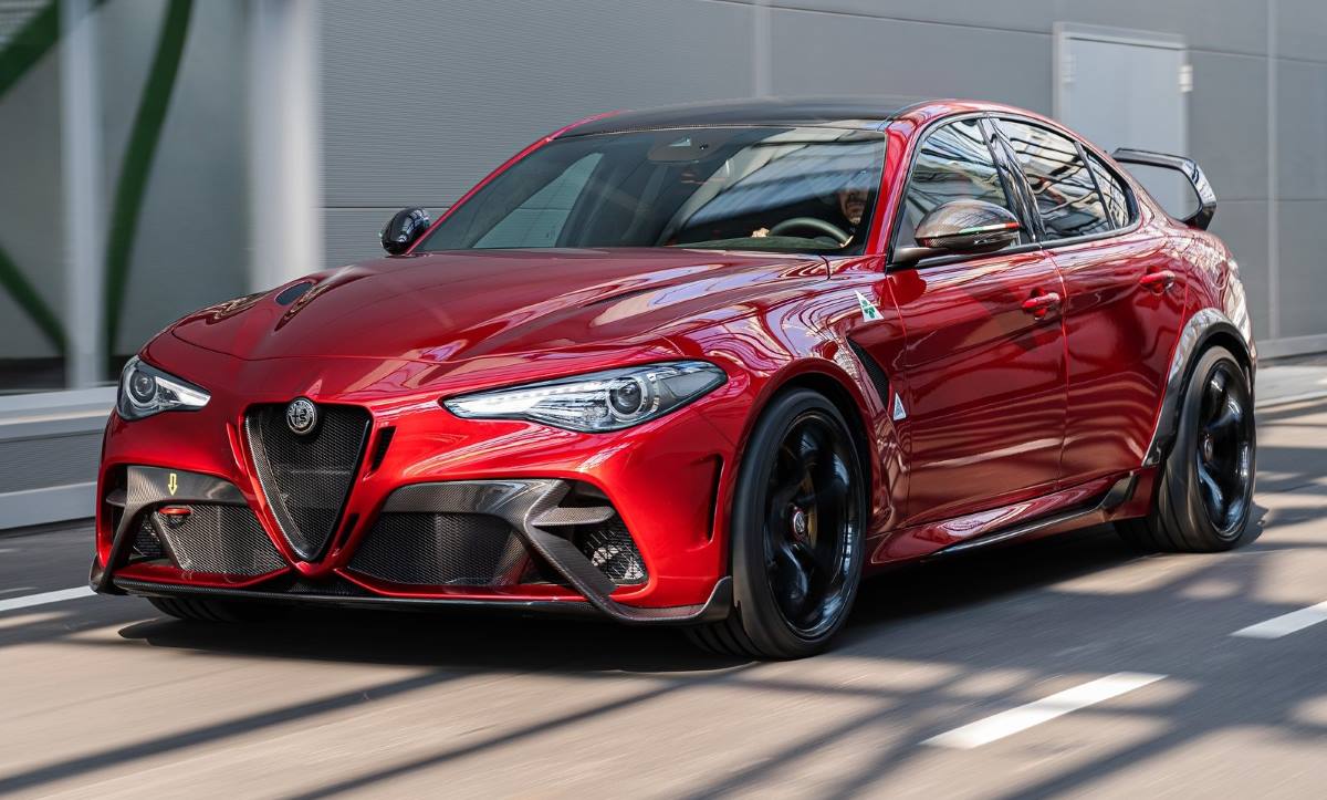 Alfa Romeo GTA 2021