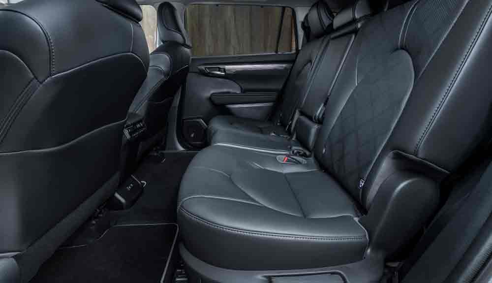 Toyota Highlander Electric Hybrid 2021   Interior (5)