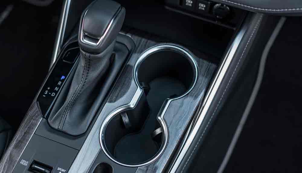 Toyota Highlander Electric Hybrid 2021   Interior (15)