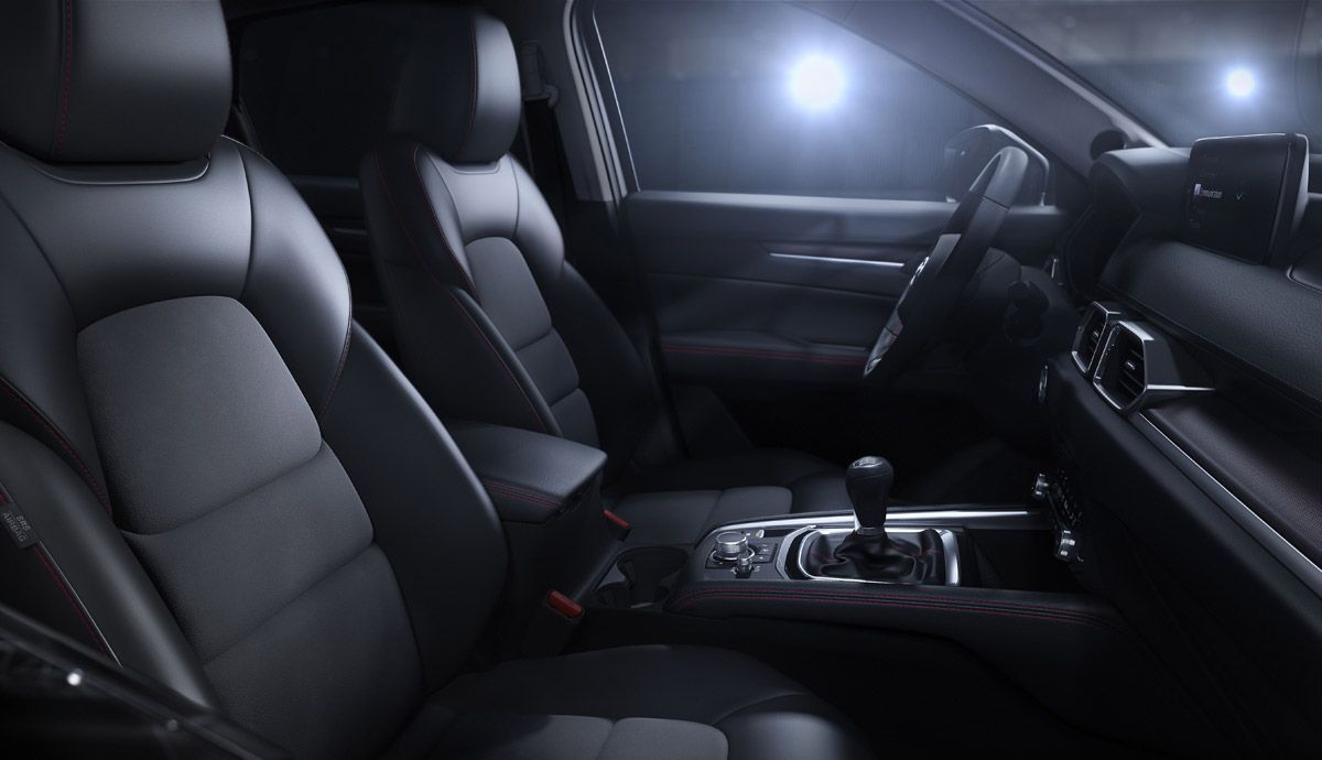 Mazda CX 5 2021 interior