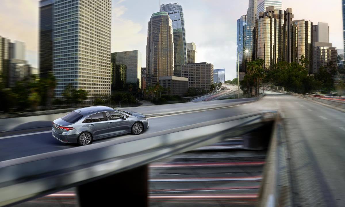 Toyota y su oferta más completa de coches híbridos eléctricos.