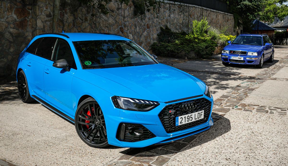 Audi RS 4 Avant, frente a Audi RS2: pasado y presente deportivos. Fotos: NeoG