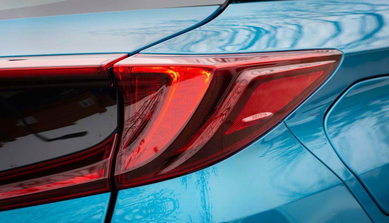 Toyota Prius Plug-In 2021