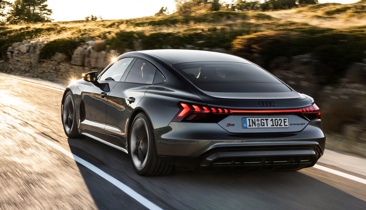 Audi e-tron GT.