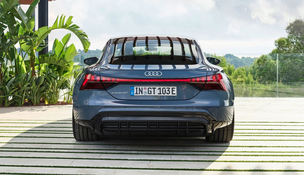 Audi e-tron GT.