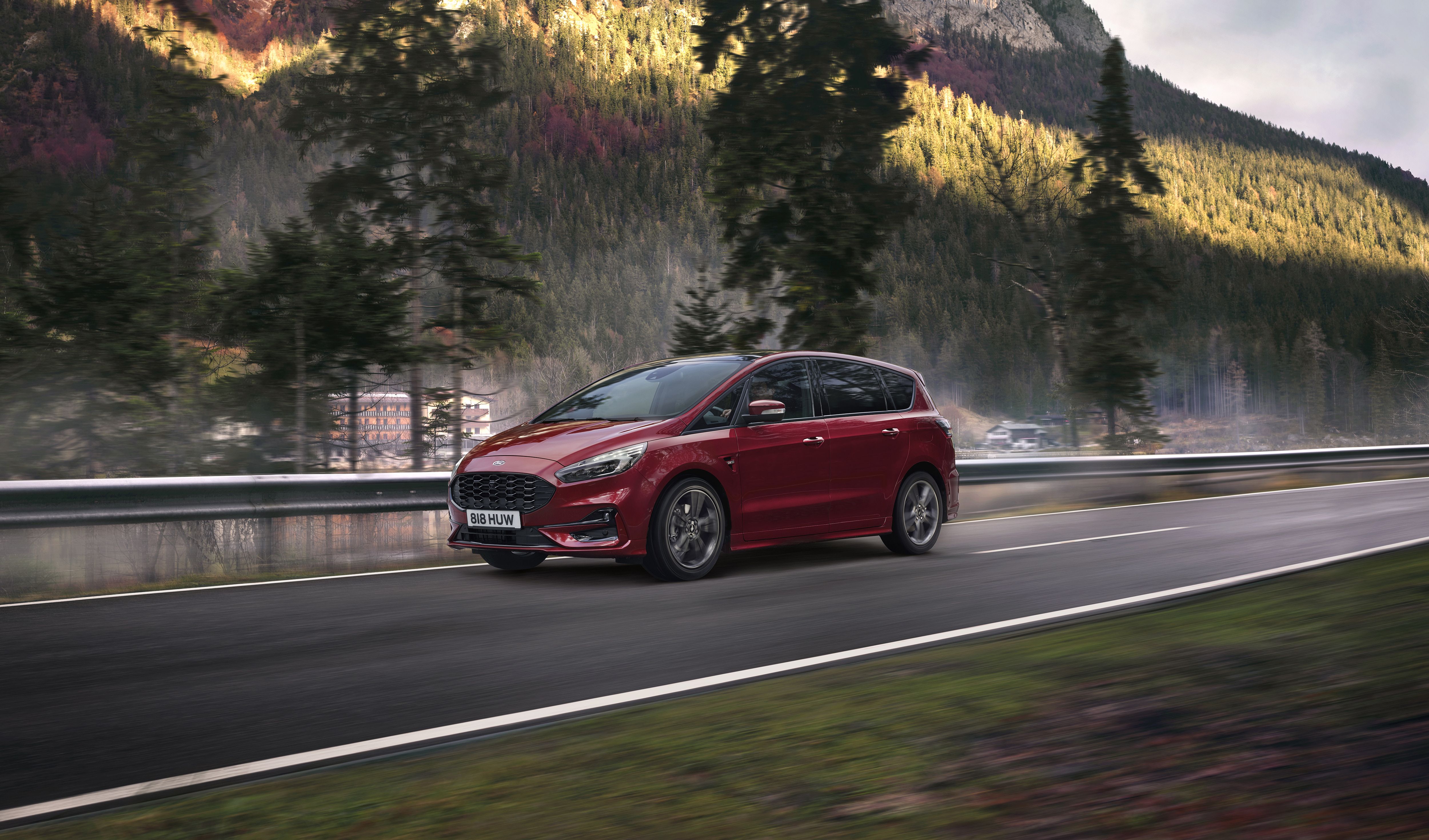 Ford S-Max Hybrid 2021